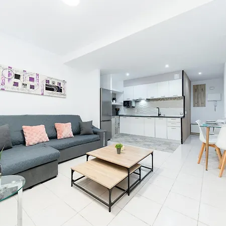 Islandia Urban Nest 11 * Torrevieja