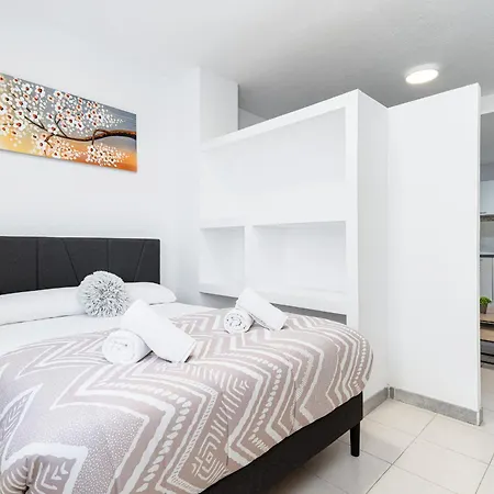 Islandia Urban Nest 11 Apartment Torrevieja